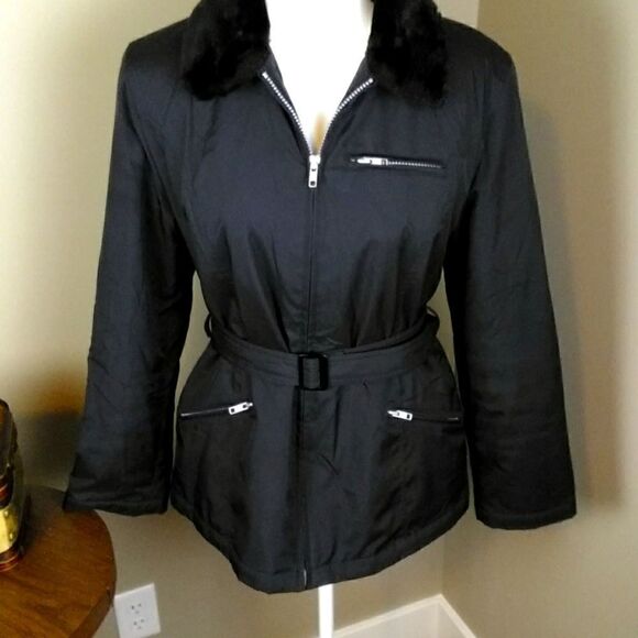 Gallery women's coat-black-Size M  - Picture 1 of 9